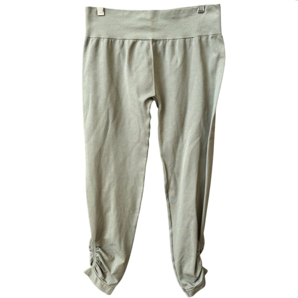 Legacy Sage Green Cropped Scrunch Ankle Leggings Size 1X Plus Size